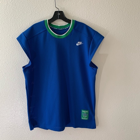 Nike Other - Nike Supreme Court Classic Rival Basketball Top